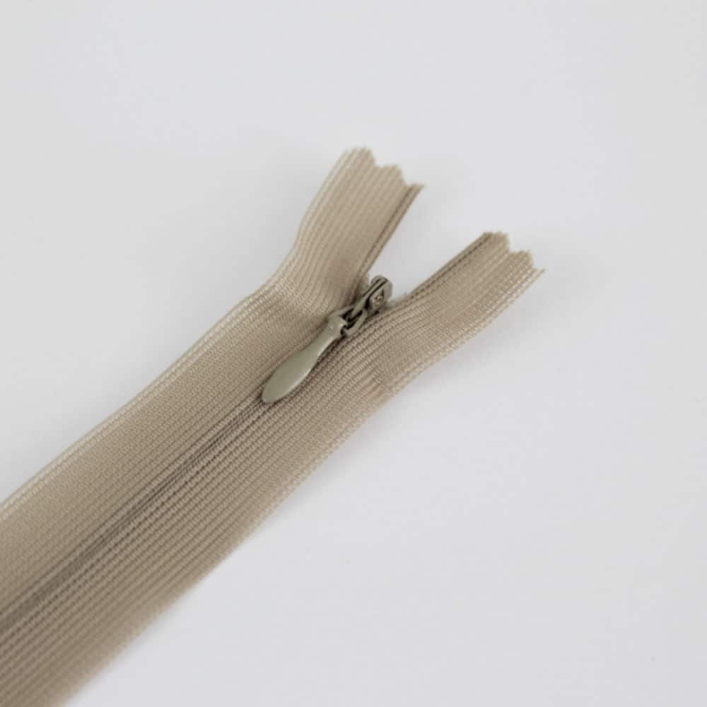 Zip invisible vieux sable